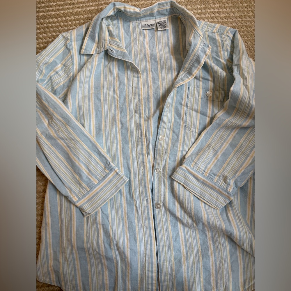 Liz Baker Blue and White Casual Button Down Shirt
